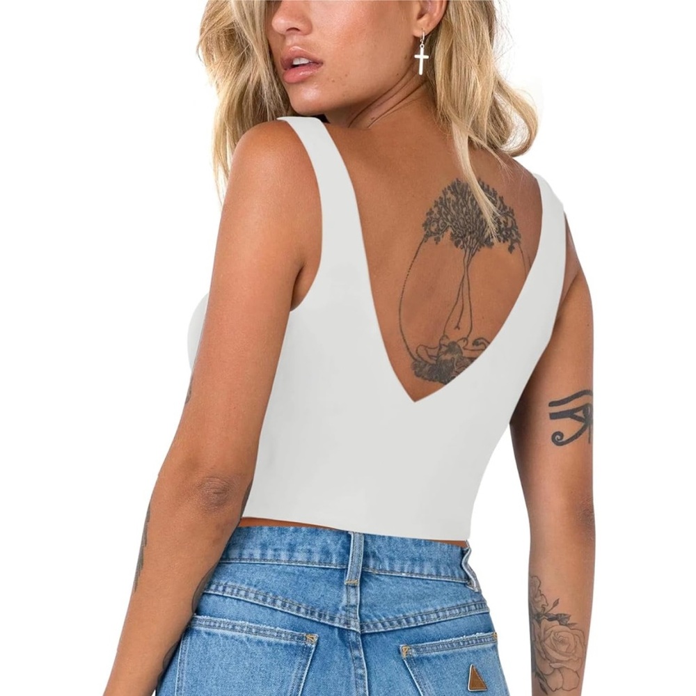 White Deep V-Neck‎ & V-Back Tank Top ladies plus sized 2XL NWT reoria